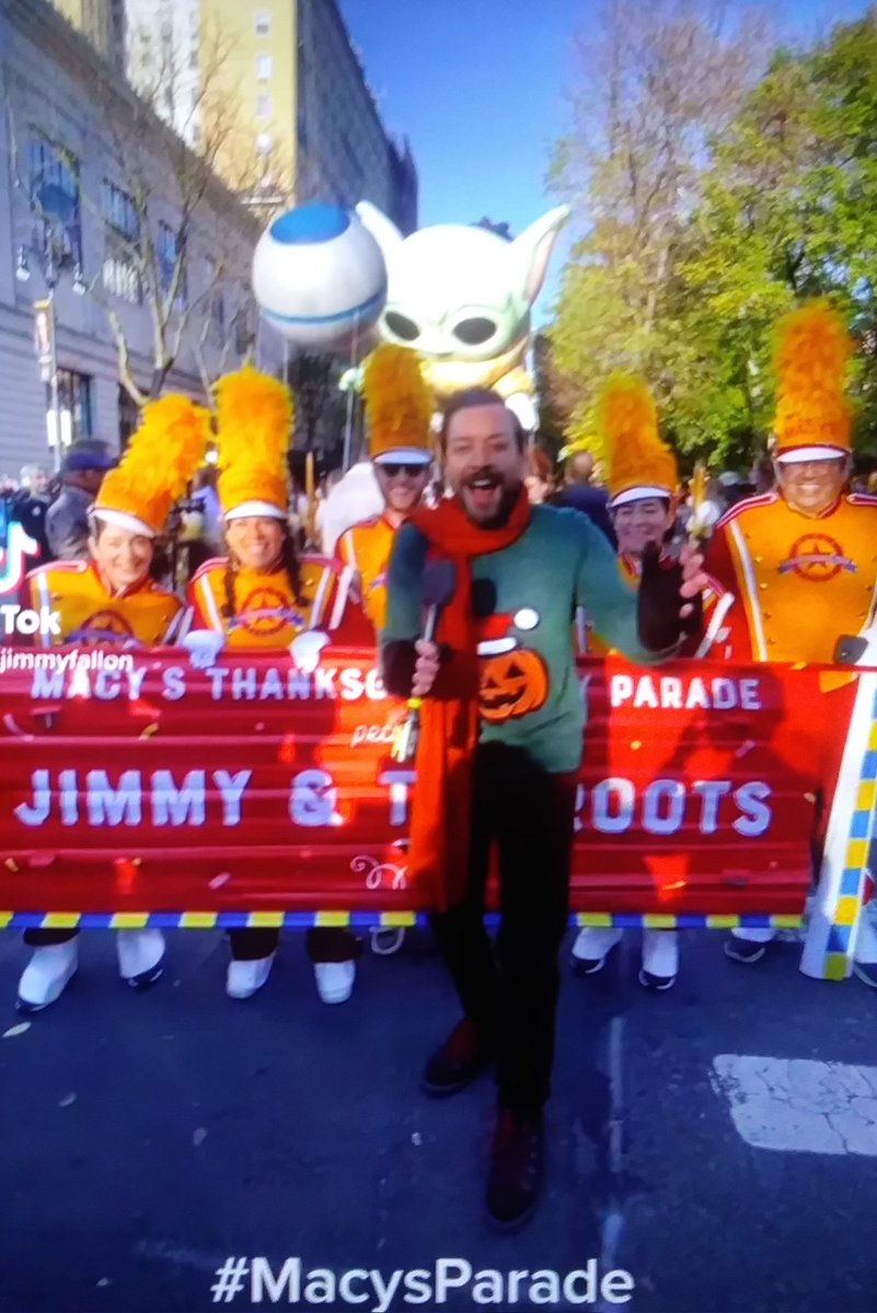JoannaNiedziela's tweet photo. This is how Jimmy celebrates Thanksgiving 🥰❤️ https://t.co/EF39HyyIun