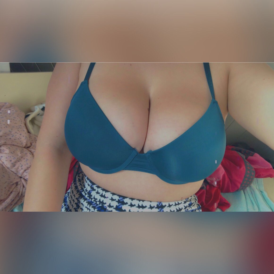Sina on Twitter "https //t.co/k9dquV2djx hier seht ihr Nacktfotos