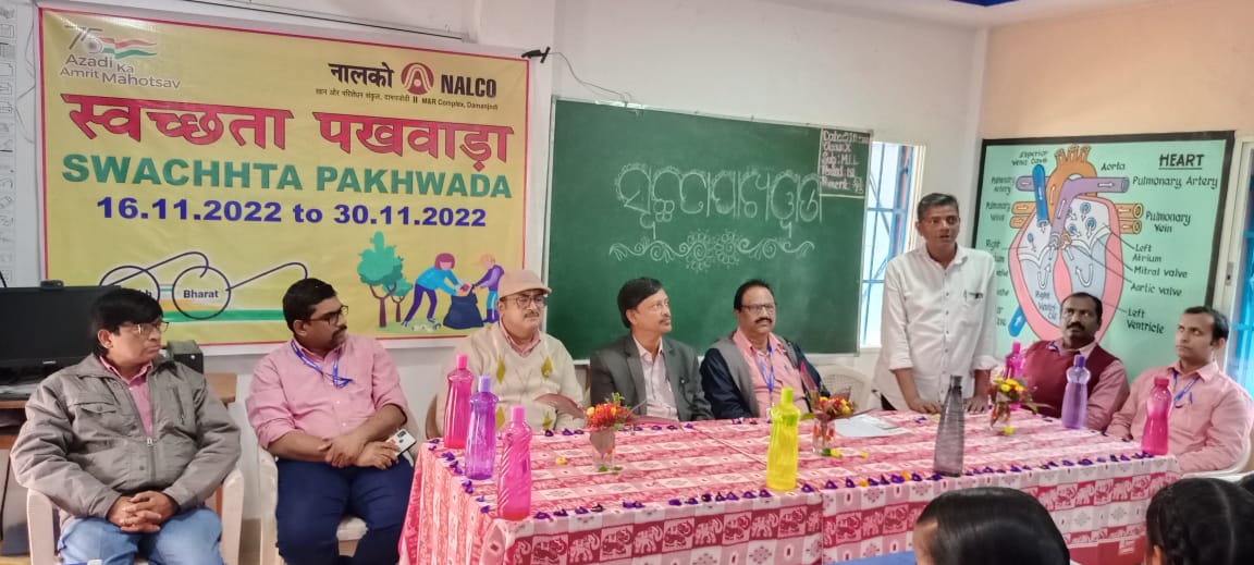As a part of Swachhata Pakhwada, a talk on "Swachhata" was organised in Govt. UG High School, Dumripadar in Koraput District, Odisha, which was followed by Swachhata drive in the school premises. <a href="/JoshiPralhad/">Pralhad Joshi</a> <a href="/raosahebdanve/">Raosaheb Patil Danve</a> <a href="/PIB_Mines/">PIB Ministry of Mines</a> <a href="/MinesMinIndia/">Ministry of Mines</a> <a href="/NalcoFoundation/">NALCO Foundation,Connecting Community</a>