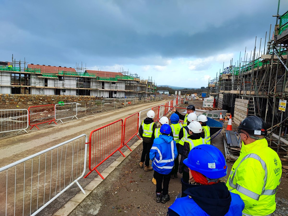 Construction Excellence Cornwall Hub (@constexcornwall) on Twitter photo Thank you to <a href="/Treveth1/">Trevor</a>, <a href="/LlpRandall/">Randall Simmonds LLP</a> and @teamvistryp for helping us to introduce some of <a href="/RedruthSchoolPE/">Redruth School PE</a>'s students to the world of #construction.
#CSR #Community #Leanring #Jobs #Education #SocialValue Thank you to <a href="/Treveth1/">Trevor</a>, <a href="/LlpRandall/">Randall Simmonds LLP</a> and @teamvistryp for helping us to introduce some of <a href="/RedruthSchoolPE/">Redruth School PE</a>'s students to the world of #construction.
#CSR #Community #Leanring #Jobs #Education #SocialValue