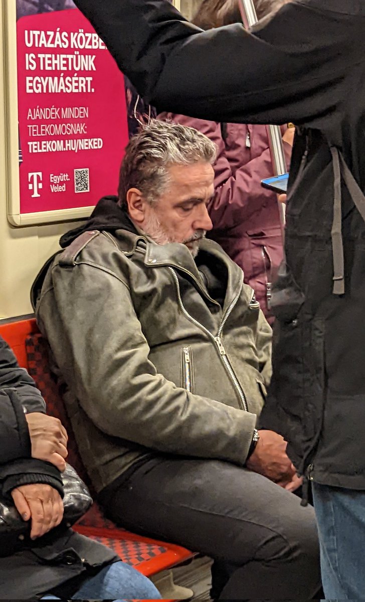 pbakondy's tweet photo. hello mr peterson https://t.co/wybsv8rzzs