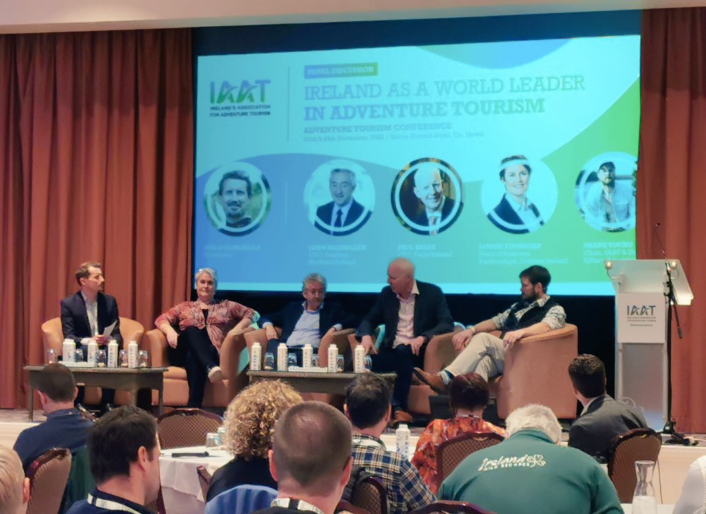 #WestCork &amp; Kerry getting all the mentions as the first panel discussion of the afternoon kicks off here <a href="/IAAT_ie/">Ireland's Association for Adventure Tourism</a> conference 🌟

<a href="/ASKayaking/">Atlantic Sea Kayaking</a>, Bantry Bay, Kenmare &amp; Carrauntoohil all being mentioned as top class #Adventure experiences 👌