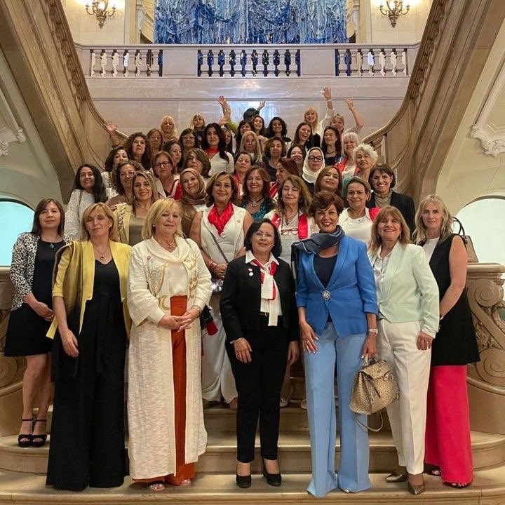 Deliarf's tweet photo. Primer Encuentro Internacional de Empresarias de Túnez de Cifes en la Legislatura de la Ciudad Autónoma de Buenos Aires. 
 
@GemaEmpresarias  @GimeVillafruela @ornelavanzi @ElleuchFadoua @GracielaKT @LegisCABA @MGEstevarena #Argentina https://t.co/UKRNxHL9or