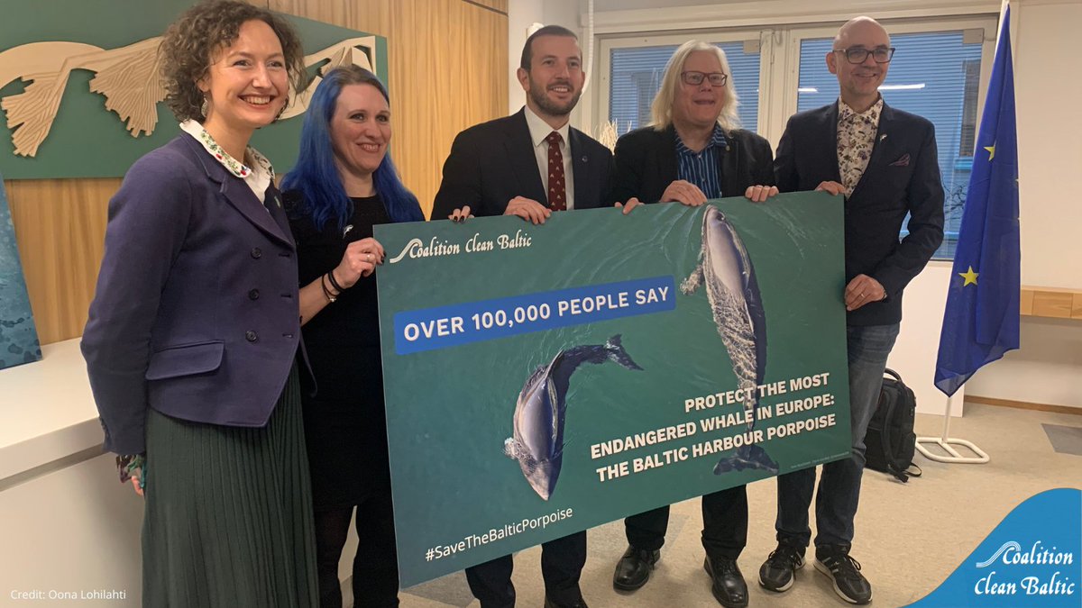CCBnetwork's tweet photo. +1️⃣2️⃣0️⃣0️⃣0️⃣0️⃣ signatures to #SaveTheBalticPorpoise! 🐬💙Thank you!

Thanks also to @VSinkevicius for the meeting today in Helsinki. We are all looking forward for the implementation of urgent #conservationmeasures! 
👉https://t.co/aQeS556tId https://t.co/9vlDX5vOls