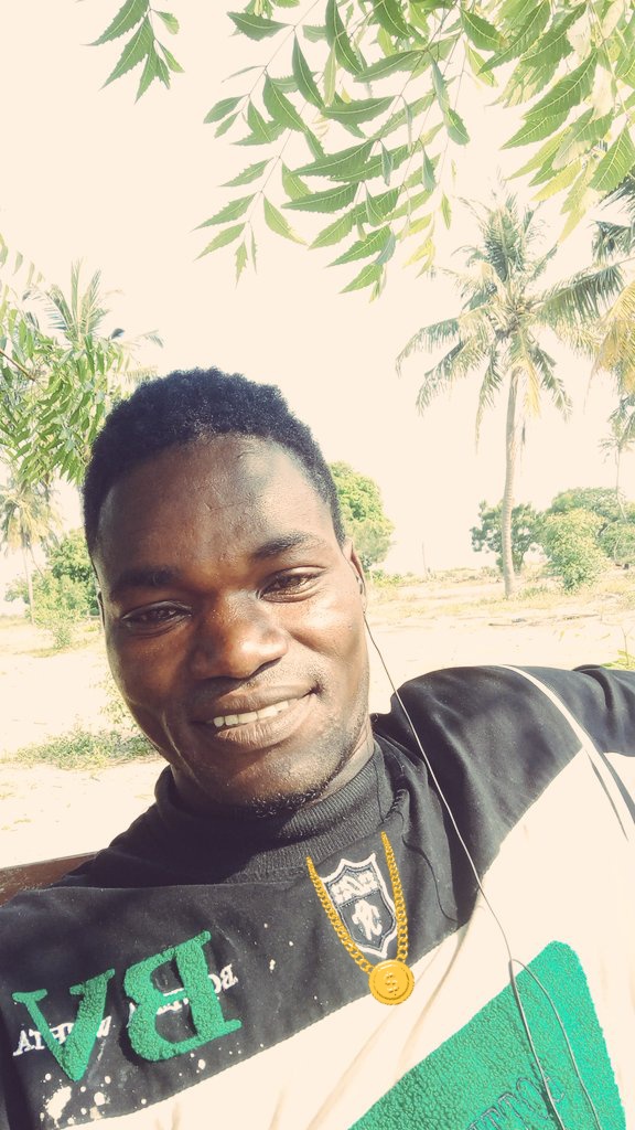 WisdomBoss5's tweet photo. @Afia_Dimple Hi https://t.co/hJBFsXdRQN