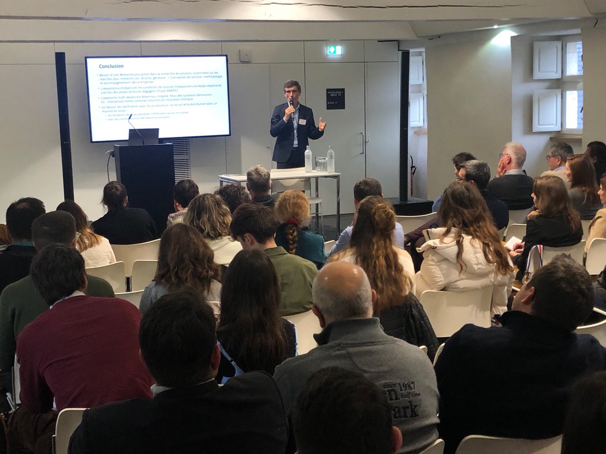 All_Biocontrole's tweet photo. #TempsForts2022 : Atelier Grandes cultures #biocontrôle animé par @ronan_goff avec Nathalie Verjux @Arvalisofficiel Franck Duroueix @terresinovia Amélie Monteiro @ITBetterave et Jérémy Berthomier #ChambreAgriculturePaysLoire.
➡️ Séminaire technique et réglementaire @IBMAFrance. https://t.co/tM9XZjLeci