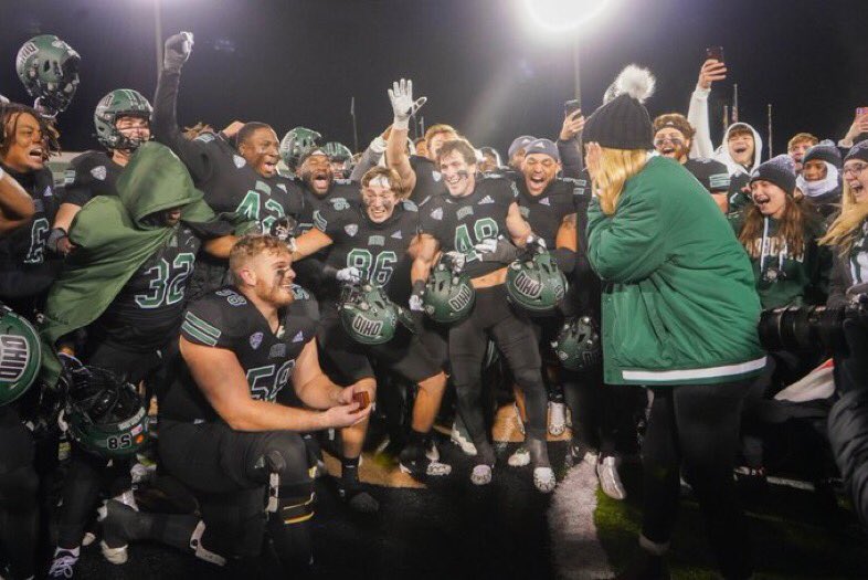 arudolph53's tweet photo. Happy Thanksgiving to all!!! Truly Blessed and so many things to be thankful for!!! 🤫🧱x🧱
#GlorifyHim
#TheROCK https://t.co/1eLsEHNL3w