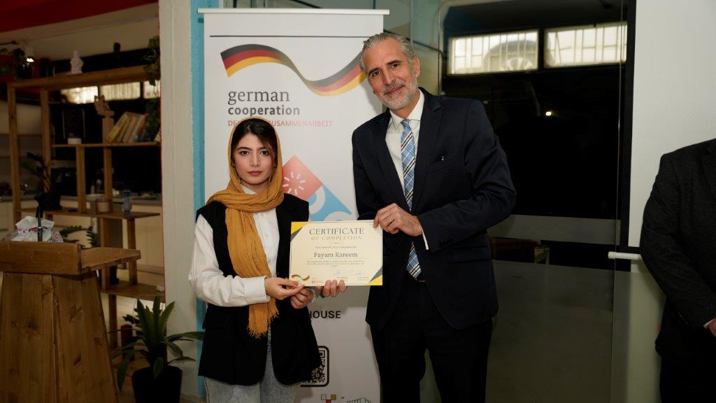 GermanyInKRI's tweet photo. We were happy to witness the announcement of the #Suli #GreenAlliance and were impressed by the fabulous product to market presentations! #Congratulations to the #Bootcamp graduates - wishing you success with your #innovations! @giz_gmbh @payamkareem @PrushaAwat https://t.co/nykawaXH1u