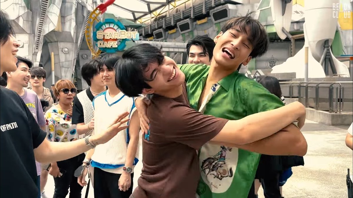 wokkychan's tweet photo. Look at them just look at them!!
ApoBarcode being extra clingy the whole time ๐ฅฐ๐ฅฐ
#barcodetin #Nnattawin #ApoBarcode #BeOnCloudVoyageEp1 https://t.co/1NUuvQJDQ1
