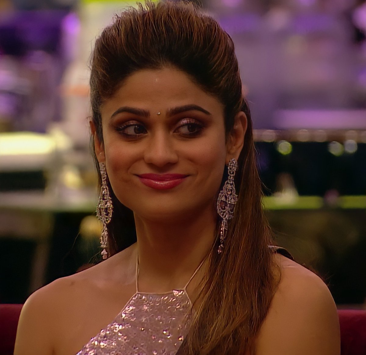 KiruxTweets's tweet photo. prettiest biggboss contestant ever, argue with the wall!!

Nobody even comes close

#ShamitaShetty https://t.co/DGKeCTasPY