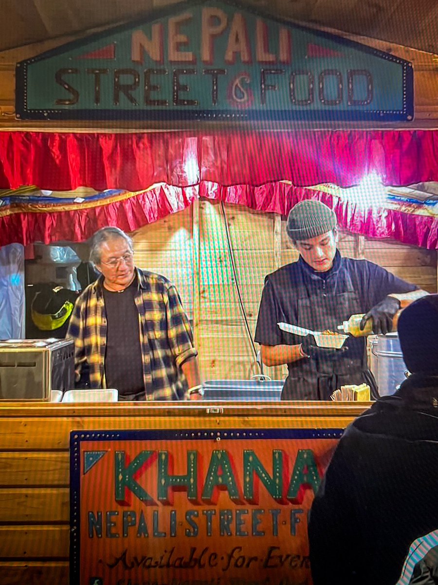 Bath fans if you’re going to the match this weekend and fancy some takeaway Momos you’re in luck. The boys are at Exeter Christmas market, you can’t miss them they’re next to the bar 🤪 <a href="/BathRugby/">Bath Rugby</a>