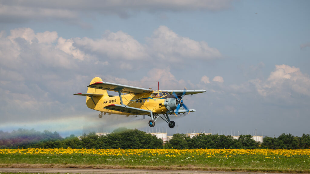 aviacareer's tweet photo. Безопасность полётов на авиаработах получила высокую оценку.

Участники производственного авиационного альянса «Аэрохимфлот» обсудили и признали высоким уровень безопасности полётов в сезоне авиаработ 2022 года. 

https://t.co/eLd55R7X3w https://t.co/f6TBDzQGgt