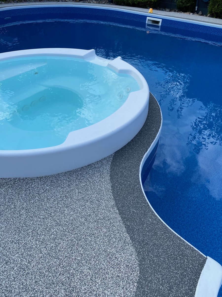 _safescapes's tweet photo. Interested in a border? Let us help you choose the perfect one!
.
.
Call 1-888-662-4939
Visit us at https://t.co/wFrH75SWJJ 
.
.
#Pooldeck #Boardercolours #Pool #Rubberpooldeck #Rubberdeck #ORI #Ontariorubberinstallations https://t.co/VKX5JO448Y