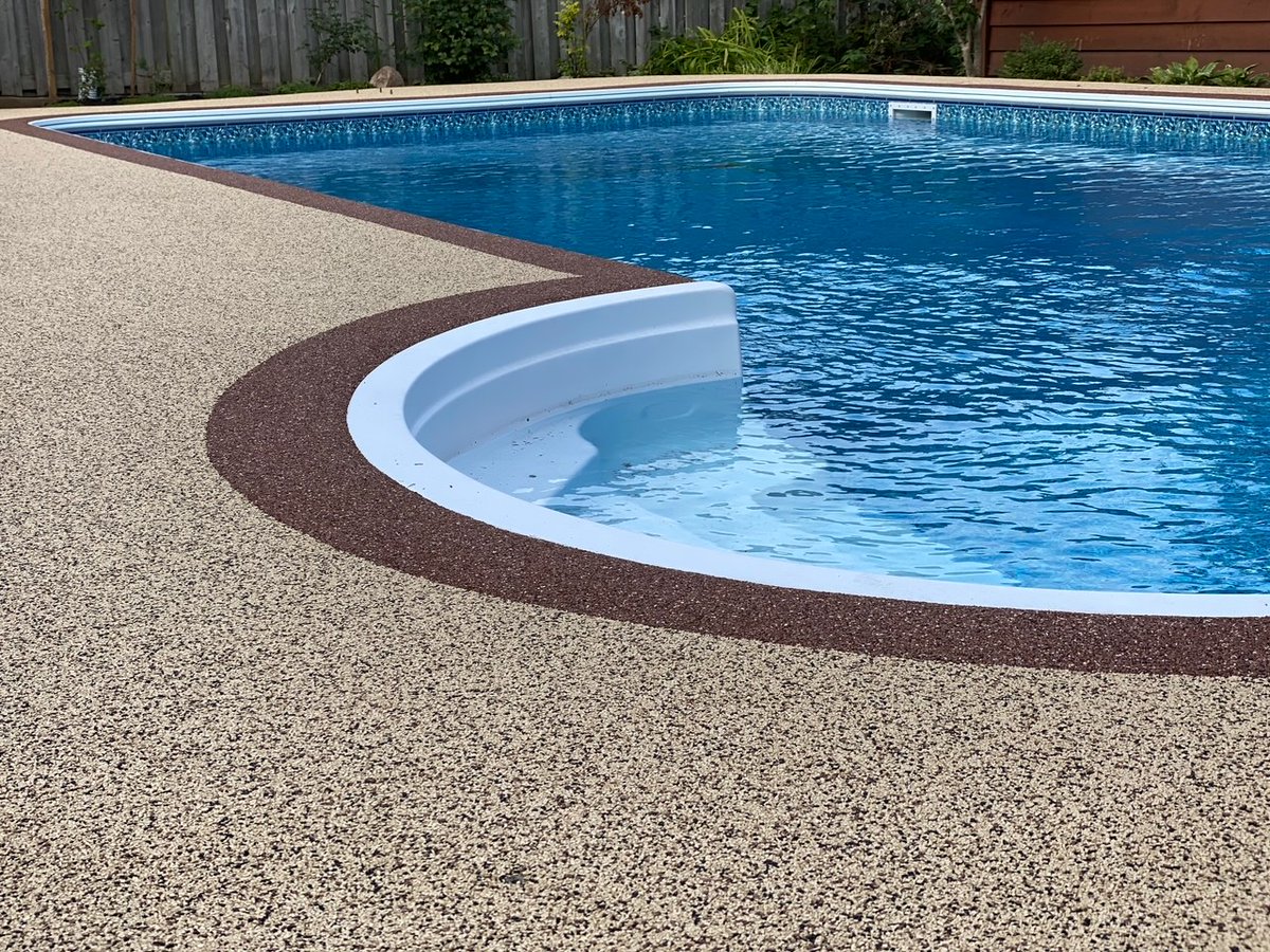 _safescapes's tweet photo. Interested in a border? Let us help you choose the perfect one!
.
.
Call 1-888-662-4939
Visit us at https://t.co/wFrH75SWJJ 
.
.
#Pooldeck #Boardercolours #Pool #Rubberpooldeck #Rubberdeck #ORI #Ontariorubberinstallations https://t.co/VKX5JO448Y