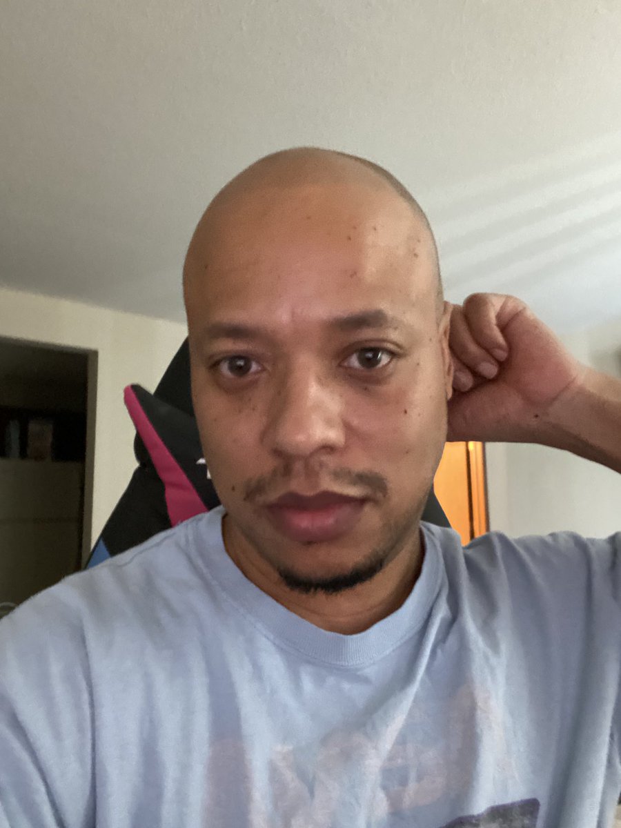 useroflight's tweet image. 