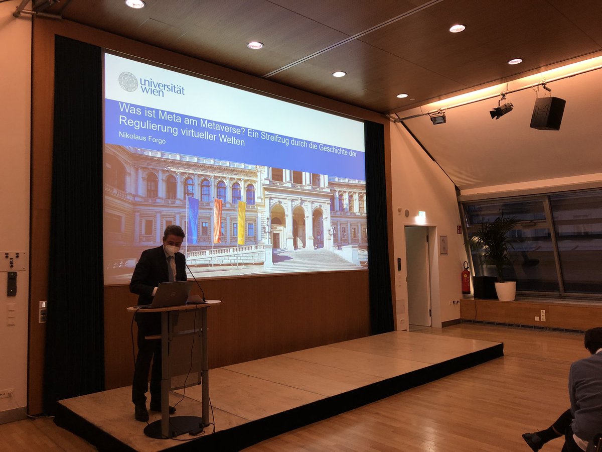 Einer geht doch noch: 

<a href="/nikolausf/">Nikolaus Forgó</a> über: Was ist Meta am Metaverse? Ein Streifzug durch die Geschichte der Regulierung virtueller Welten

#itlawsymp22