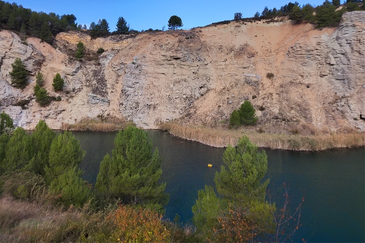gpaseabots's tweet photo. We've just carried out a bathymetric survey in Vilobí del Penedès (Barcelona), to determine the morphology of lagoons generated in ancient gypsum mines. To do so, we used our #SB100PRO, the most versatile ultracompact #USV on the market, equipped with a multibeam #echosounder. 🛥️ https://t.co/9bBfmkh3Yf