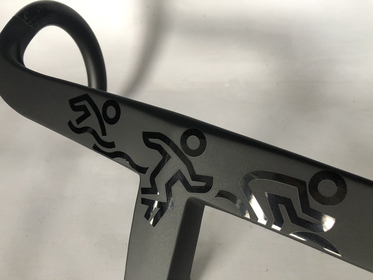 Airbrushbenes's tweet photo. Triatlonové větve. Black mat/lesk piktogram. https://t.co/AQin16Oqmd