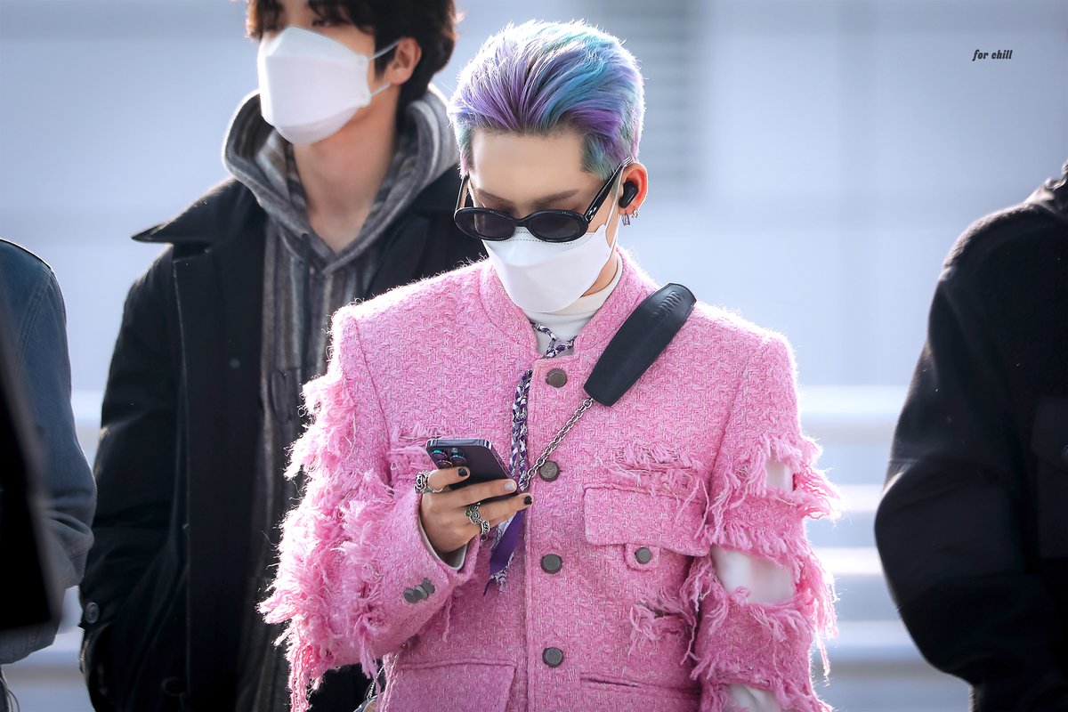 forchill421's tweet photo. 221124 ICN #최현석 #CHOIHYUNSUK https://t.co/3Mi3uxptSA