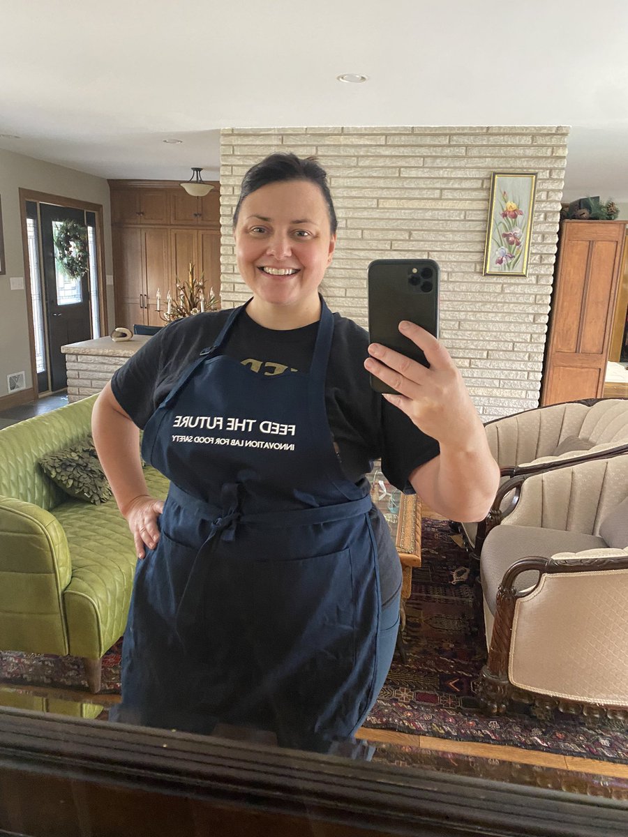 oliver_franks's tweet photo. I’m thankful for the fantastic network of food safety experts that work together as the @FoodSafetyIL!  Let’s see those #FSIL aprons! https://t.co/jgcpLRlXVK