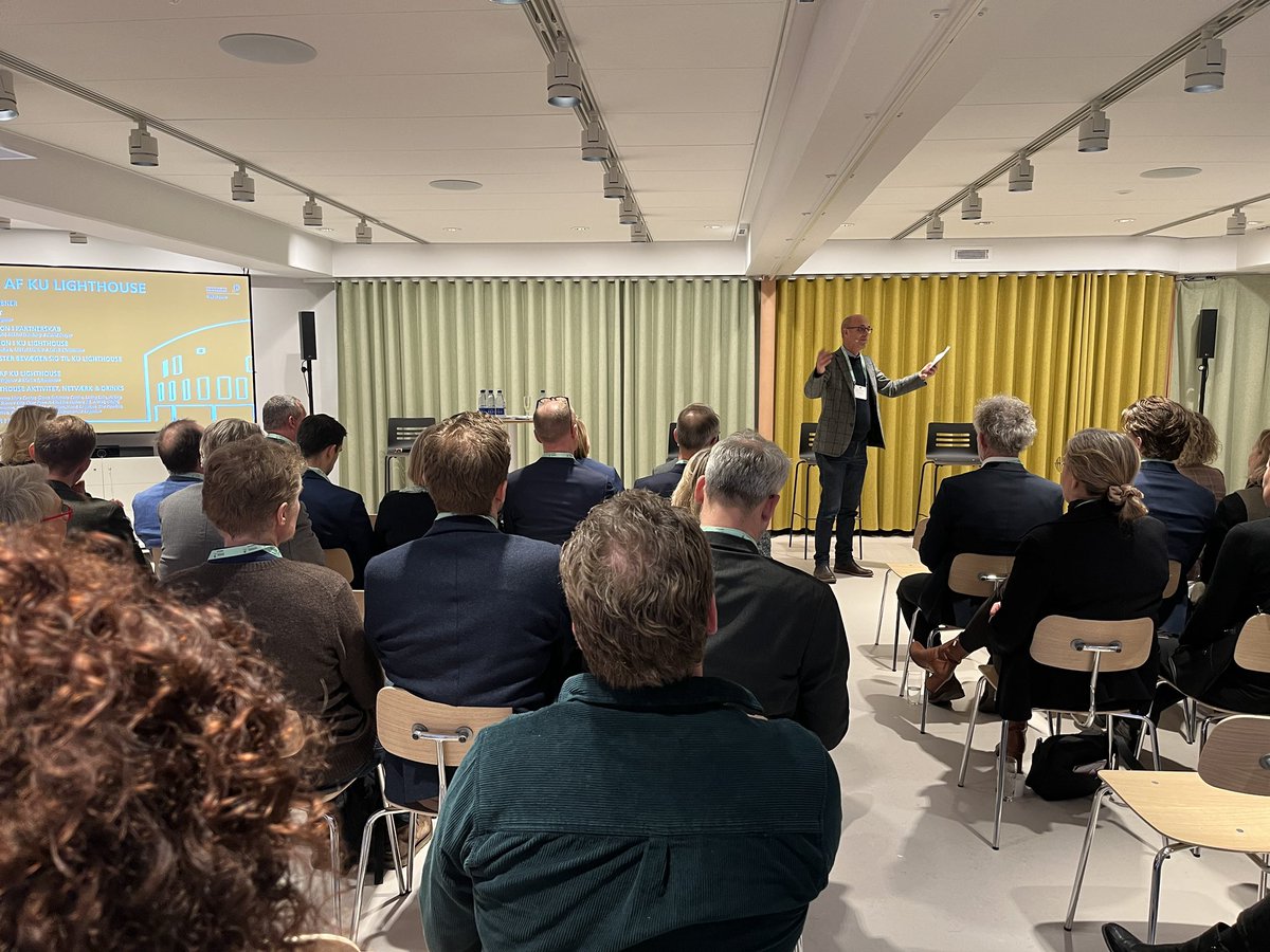 Henrik C. Wegener tweet media