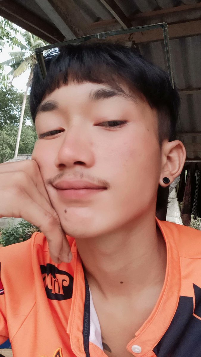 แค่เธอบอกว่าคิดถึง ผมก็พร้อมที่จะสตาร์ทรถไปหา😁🥱
#เด็กใต้ #เด็กตรัง #โสดแล้วอ่อย #เหงา