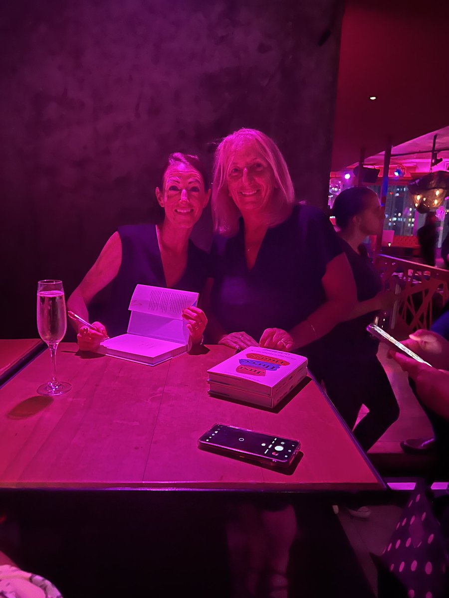 Book launch #justthreethings with <a href="/LBLifecoach/">Linda Bonnar</a>   Copies for me, Sean and <a href="/HISchoolLibrary/">Hartland International School Libraries</a>   Way to go !