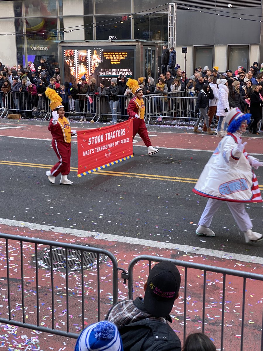 StorrTractor's tweet photo. It continues to be an honor to support @Macys Day Parade! Happy Thanksgiving to all! @ToroGrounds @TheToroCompany https://t.co/mUJGSmnlgU