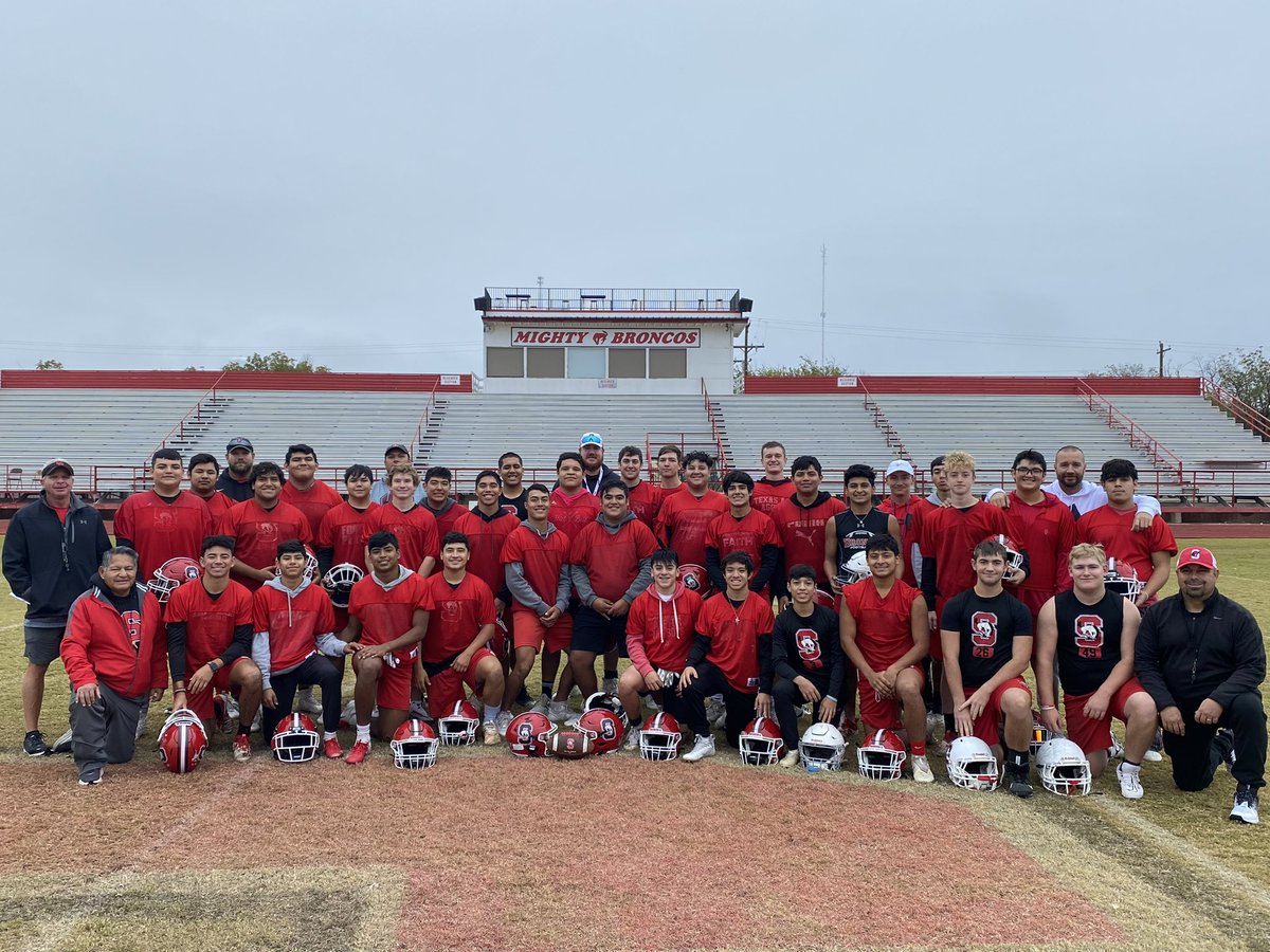<a href="/Tepper/">Greg Tepper</a> Happy Thanksgiving from the Sonora Bronocs!