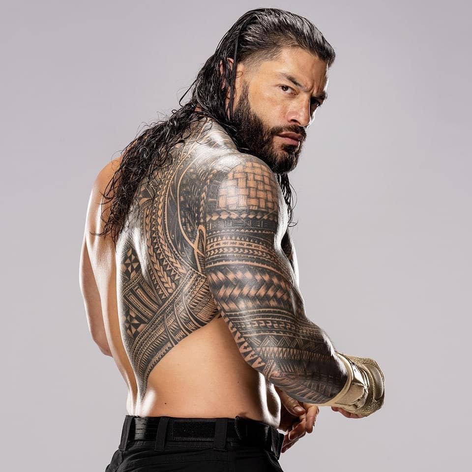 The island of Roman Reigns tweet media