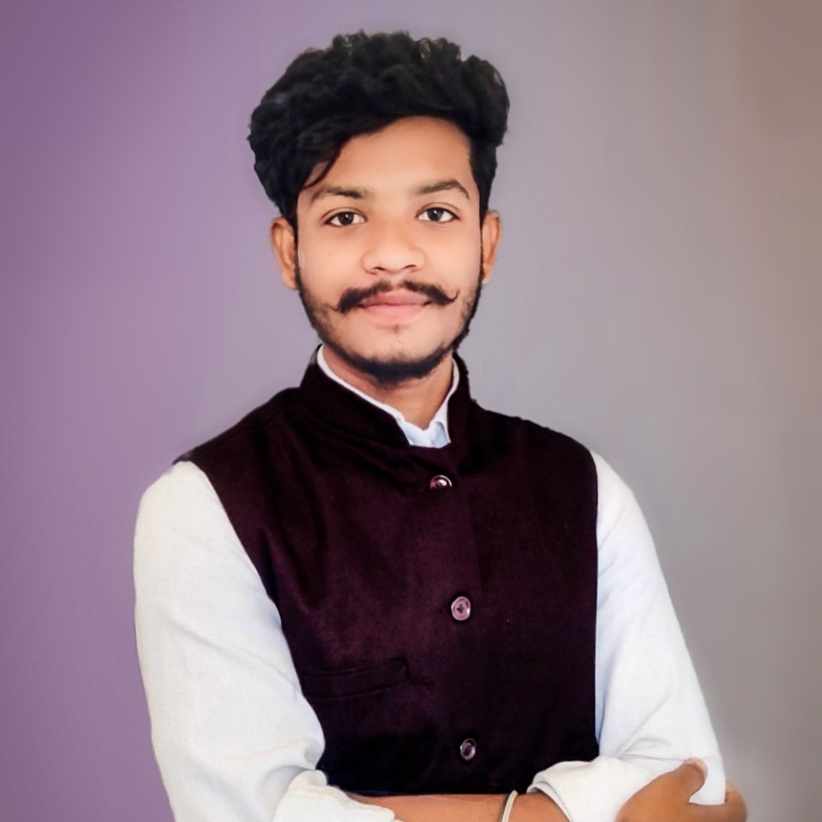 deepakINC_02's tweet photo. #NewProfilePic https://t.co/318b35gQYo