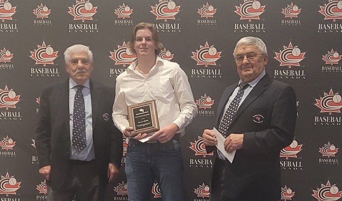 ECHawksBaseball's tweet photo. Congratulations to Freshman Brendan Wabick, who was one of three Baseball Alberta recipients for the Ron Hayter Bursary. https://t.co/Mi5hEMglMF