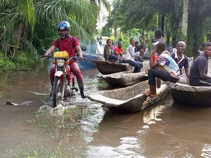 Fortes inondations à la Tshopo : Plus de 45 villages et 14 000 ménages sous l’eau à Isangi kis24.info/fortes-inondat…