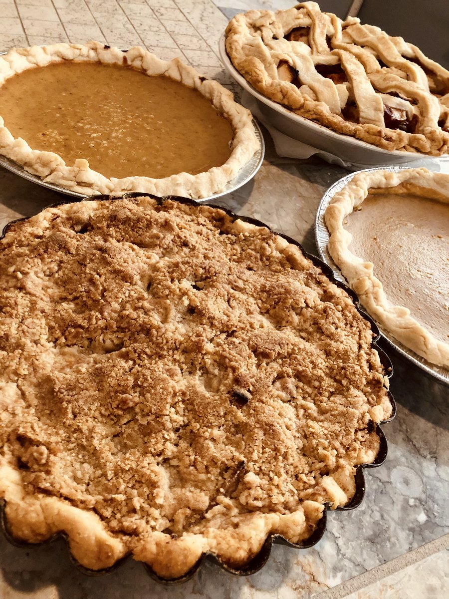 ChrchCurmudgeon's tweet image. The pie paradox:

If there’s pie left over, you didn’t eat enough pie.

If there’s no pie left over, you didn’t make enough pie.