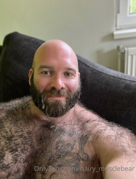 Hoppla 😜 https://t.co/v7g7DoI7p6<a href="/tag/woof"class="tags"><span>#woof</span></a><a href="/tag/bears"class="tags"><span>#bears</span></a><a href="/tag/hugeman"class="tags"><span>#hugeman</span></a>