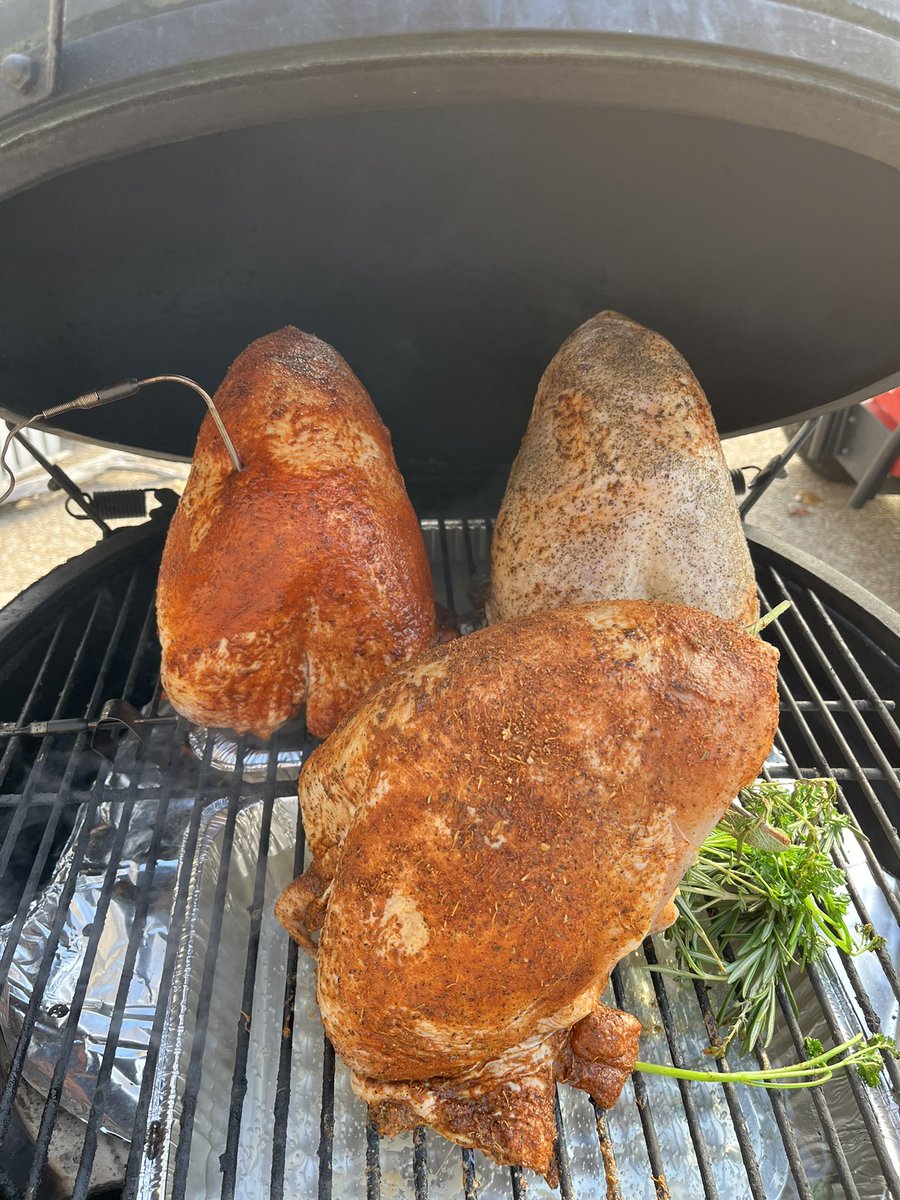 ChipCavagnaro's tweet photo. @WorldofIsaac #fatsgiving https://t.co/5YDISEpFw8