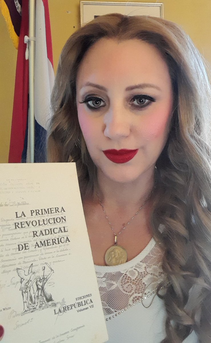 NoeVillasboa121's tweet image. Tengo este libro que me hizo llegar un amigo. Si quieren leer "LA PRIMERA REVOLUCIÓN RARICAL DE AMERICA" me dejan sus tres últimos números de CI  y un RT. Es de Richard Alan White.
Un abrazo a todos.