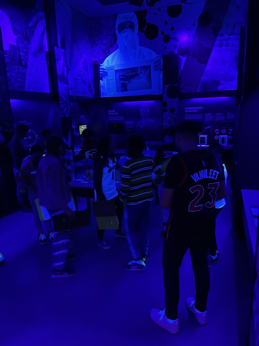 MrZacClass's tweet photo. Another amazing day spent at @YouthLinkYYC. @MrZacClass had fun, investigated crime, and tackled some hard social topics. https://t.co/jOZZ7RQhet