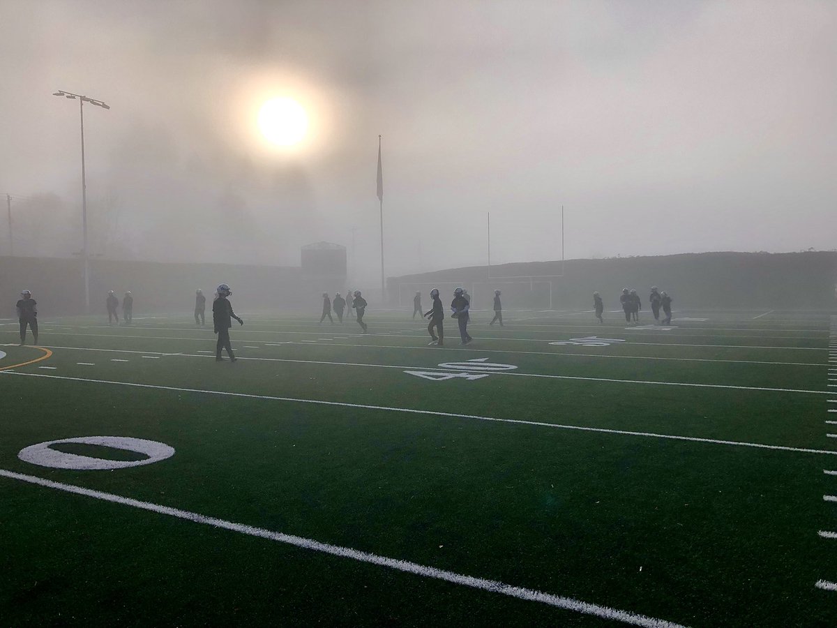 Coach__Sexton's tweet photo. No other place I would rather be! Honored to be able to practice on thanksgiving. 

Thankful we get to be together one last week. https://t.co/xweozd6F8h