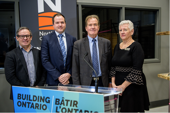 Today, I announced the launch of the Critical Minerals Innovation Fund. The $5 million fund supports innovation, economic growth &amp; a made-in-Ontario supply chain. Thanks to Dr. Penner &amp; <a href="/mynorthernc/">Northern College 🍁🎓</a> for hosting us.

For more info👇:
news.ontario.ca/en/release/100…

#CriticalMinerals