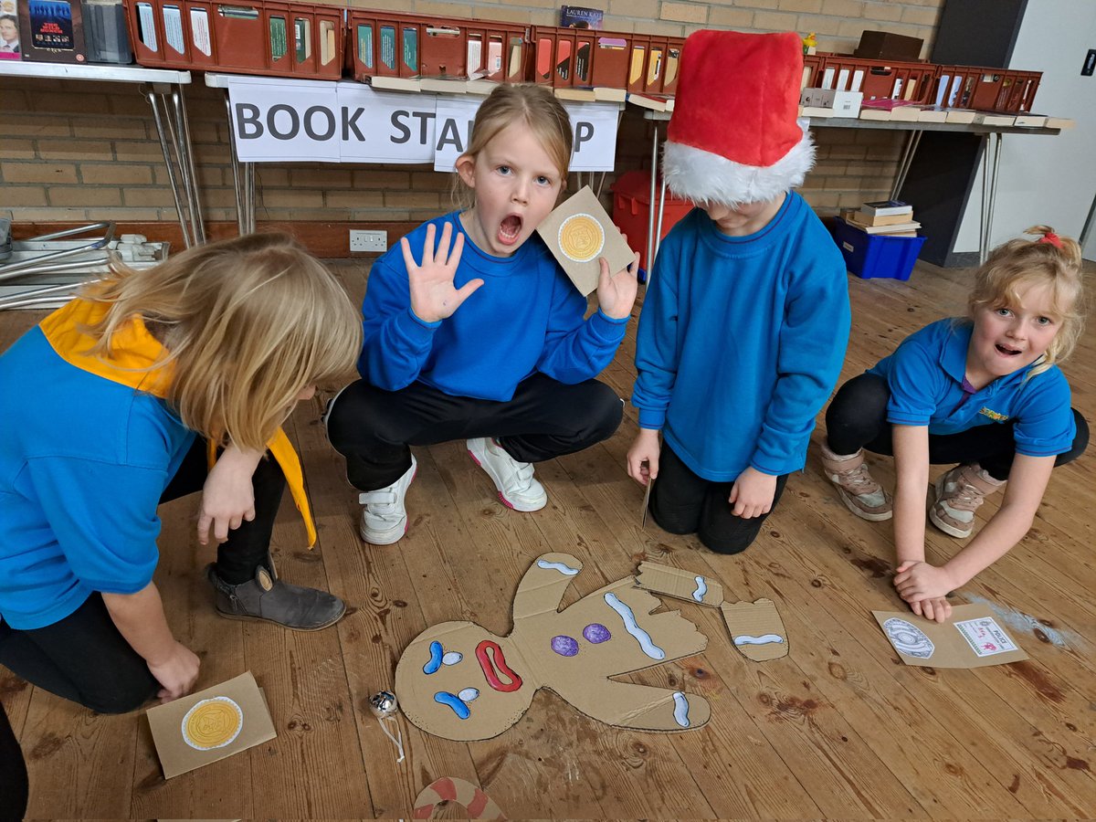 3rdwashscouts's tweet image. Tonight our St.Andrews Beavers became detectives and helped Santa solve the Gingi Gingerbread mystery. What happened?  who was behind it? Did you manage to figure it out? #SolveTheMystery #HelpSanta #FindAllTheClues #CrackTheCodes