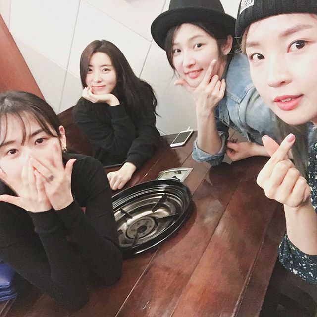 jiyoonsource's tweet photo. 2017                                       2022

#4MINUTE #포미닛 https://t.co/CbucaCZOsS