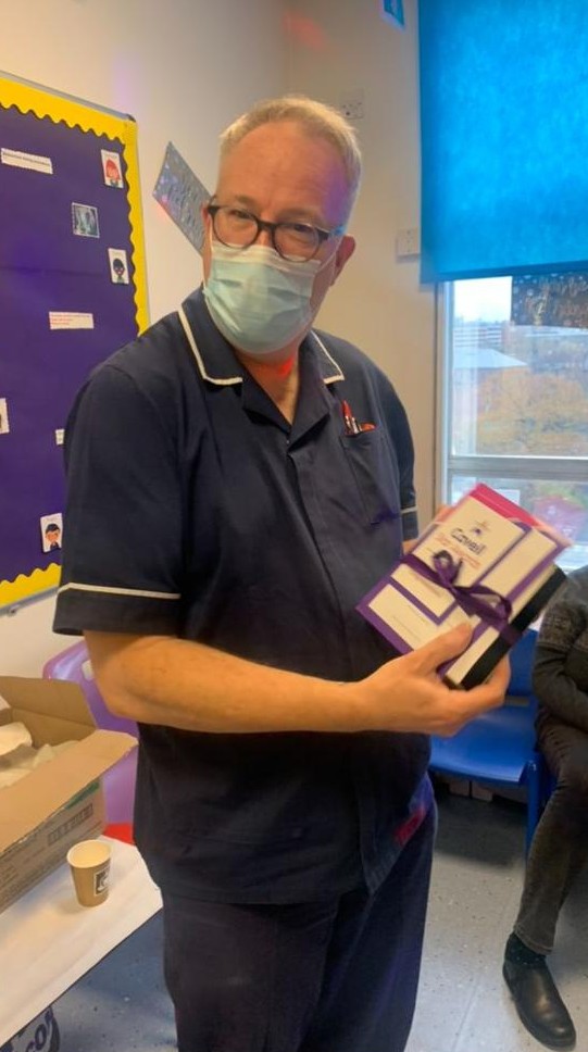 After 38 years in the NHS @wazsims is hanging up the navy uniform. Congratulations on your @CavellTrust award for your support and leadership of @Ward19UHL. Enjoy your break and look forward to seeing you in the New Year. @evelyn41991870 @HoggJulie