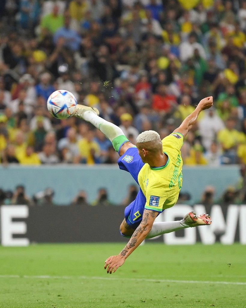 Quem foi o fotógrafo desse foto do Richarlison.
Eu queria muito dar os créditos.
Que clique sensacional. Momento perfeito.