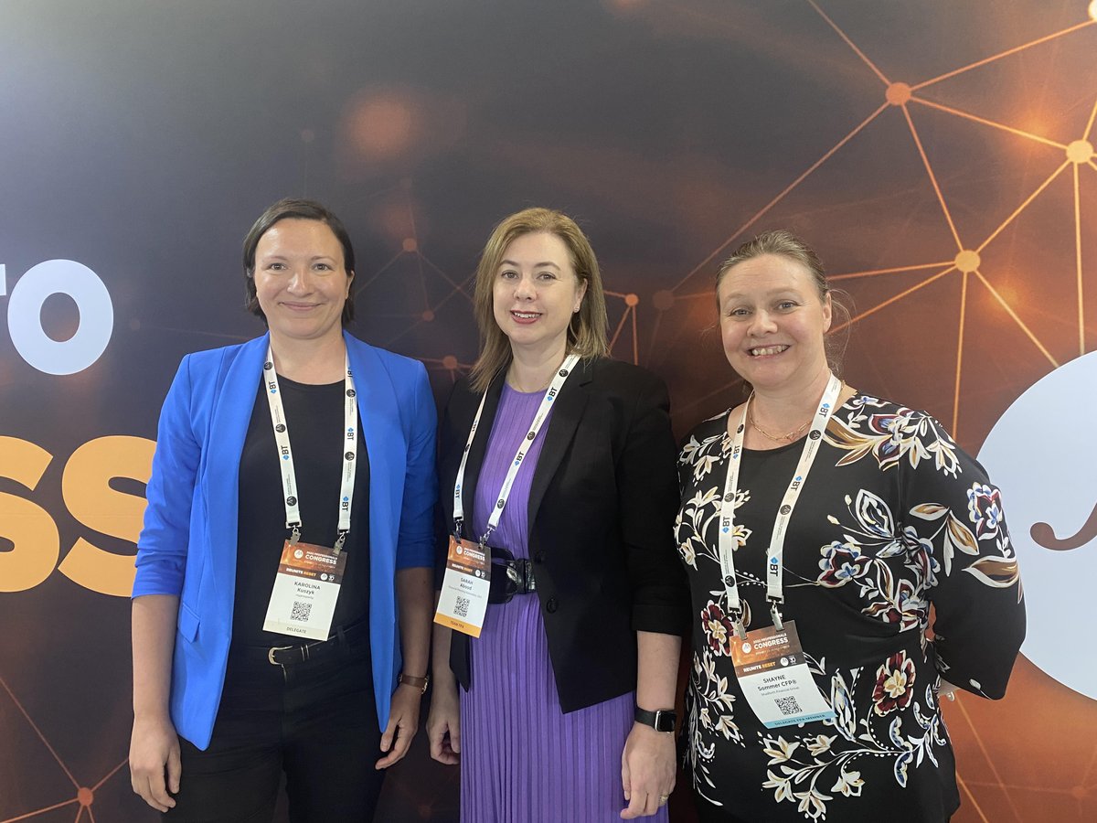 myprosperity's tweet photo. “The future is digital journeys with clients led by great advisers”
 
Thrilled to be back at #fpacongress2022 in 'real life' after a 3-year break! 

Thank you for having us @AustraliaFPA 👍 

@KKmyprosperity https://t.co/gd2vcZeZIz