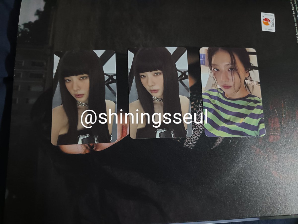 shiningsseul's tweet photo. wtt lft ph seulgi 28 reasons pc

have: seulgi lip ring and seulgi stripes
want: seulswing , cardo daliseul / seulgi hunter pogi, seulgi maroon / seulgi highlight

rft: dupes

(note: seulgi stripes has a tiny green ink sa forehead due from printing) 
❌ to sensitive 

dm me ☺️ https://t.co/X2s3j0IkBr