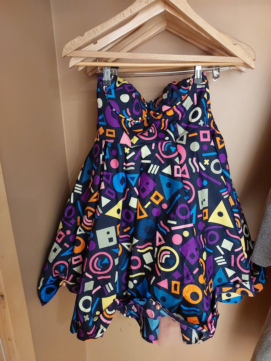 IamLebo_'s tweet photo. My dress for tonight. Made in Siyabuswa by Mbo of Mbongakwande Sewing School. 
I'm very proud of this young man and the energy he put into making this number. https://t.co/rLcwT2fL9b