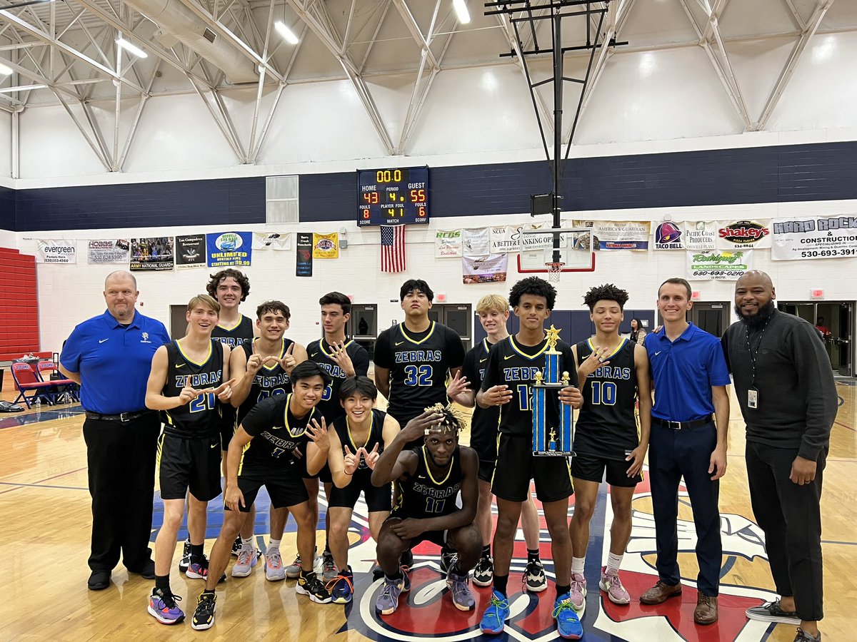 Lincoln with 55-43 victory over River Valley to win the Cameron Sabatino Memorial Tournament at <a href="/LasPlumasTBirds/">Las Plumas High</a> Beni Njomo as the tournament MVP. Lincoln starting the season off 4-0. <a href="/A2J15/">Aaron Jackson</a> <a href="/cameronsalerno1/">Cameron Salerno</a> <a href="/SacBee_JoeD/">Joe Davidson</a>