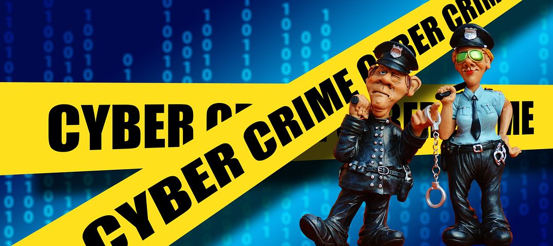 EricVanMoere's tweet photo. Politie Zwijndrecht kreeg eerder dit jaar te maken met een ernstig geval van hacking. 
De internetcriminelen konden zich toegang verschaffen tot het administratieve netwerk.  
Omwille van het geheim van het onderzoek beperken we ons tot deze informatie https://t.co/u5E0cEniMJ