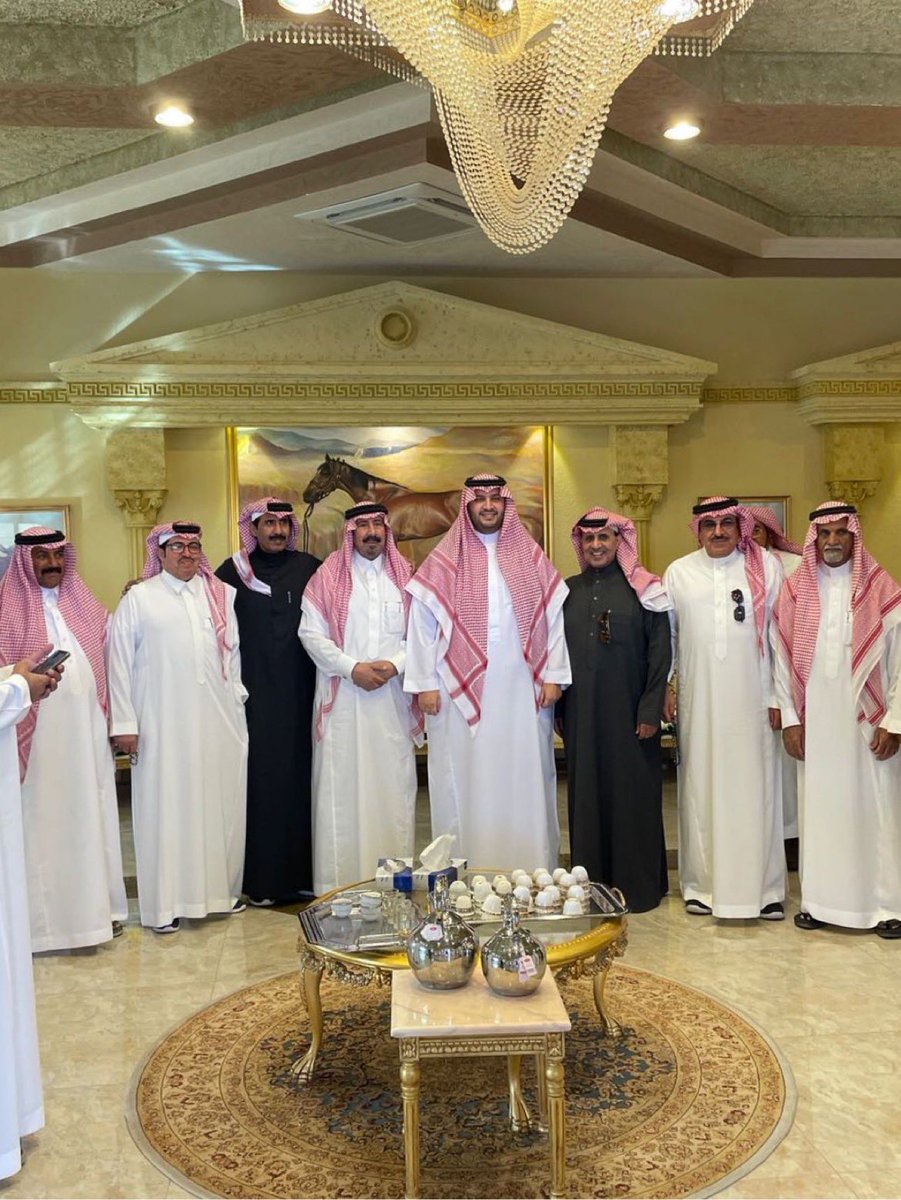 a_alfarraj89's tweet photo. شرفنا صاحب السمو الملكي الامير تركي بن محمد بن فهد وزير الدوله وعضو مجلس الوزارء اليوم في مركز الفراج برماح 
مرحبا ومسهلا يابو فهد نورت رماح جعل عمرك سنين https://t.co/H360ocrI4X